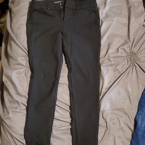 Old navy pixie cut dress slacks